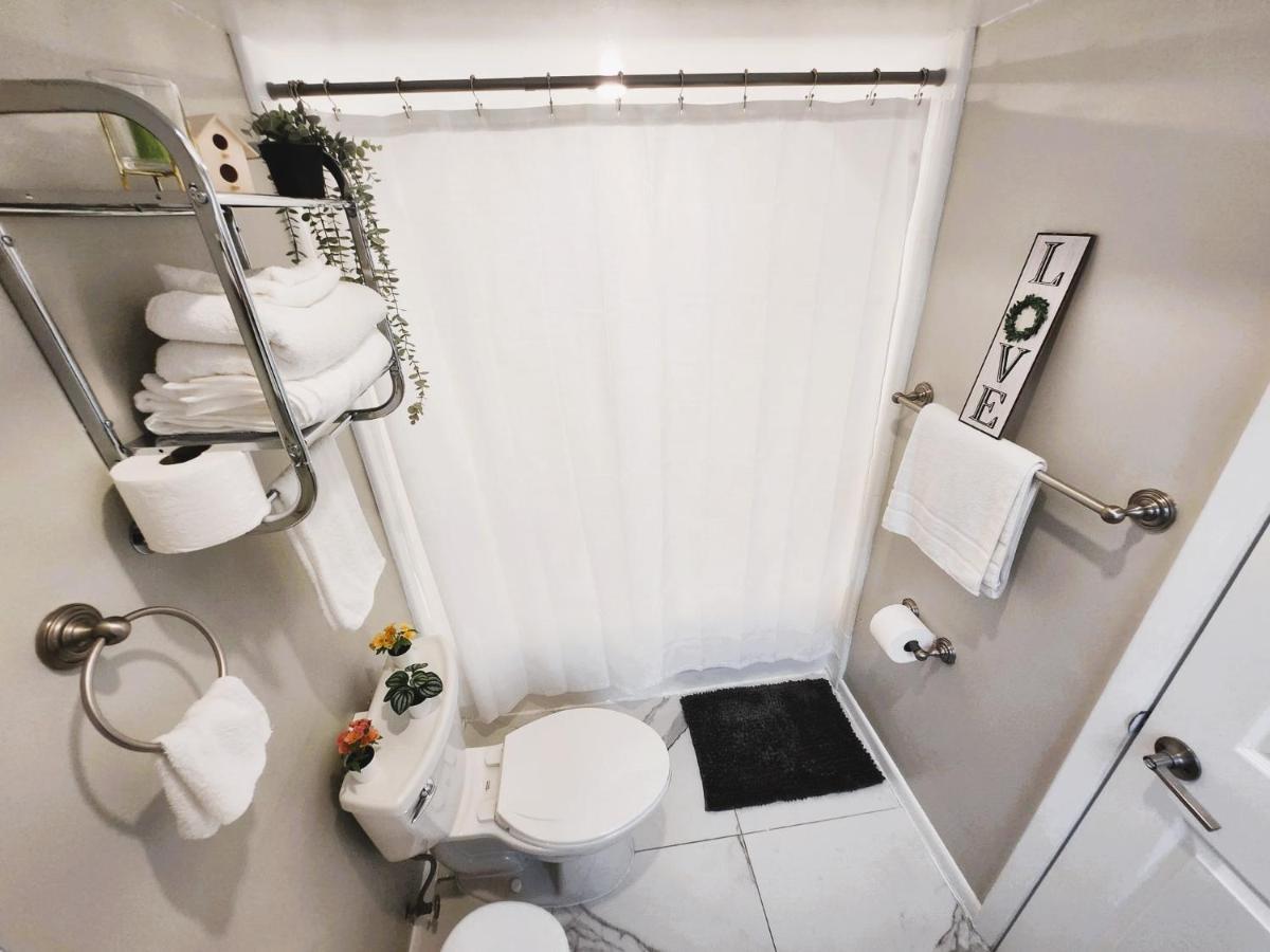 Adorable Mini Suite In Tampa Exterior foto
