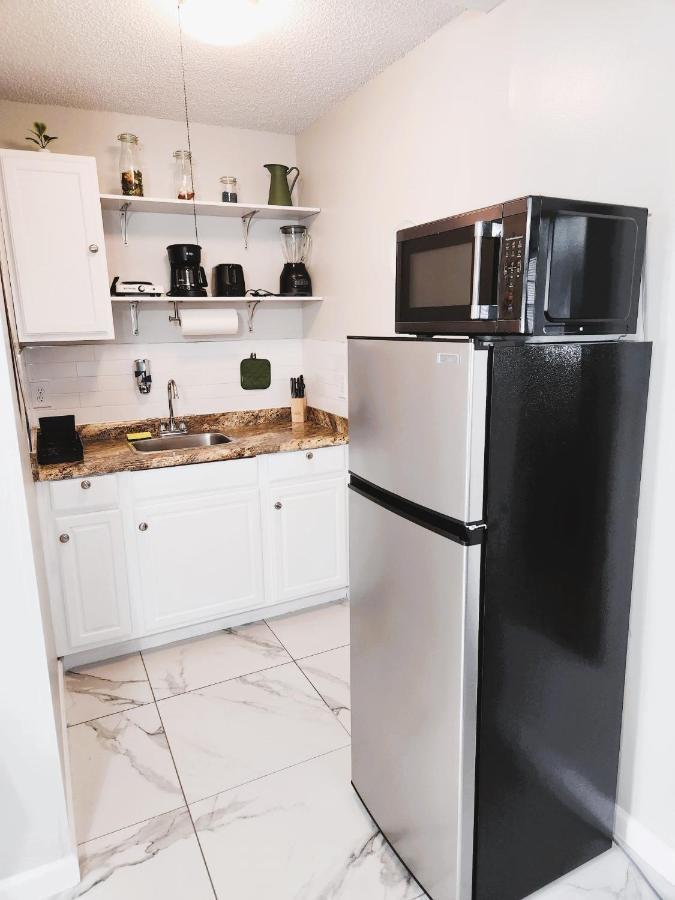 Adorable Mini Suite In Tampa Exterior foto
